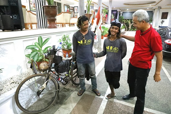 Gowes ke Aceh, Difabel Banyuwangi Hanya Pakai Satu Kaki