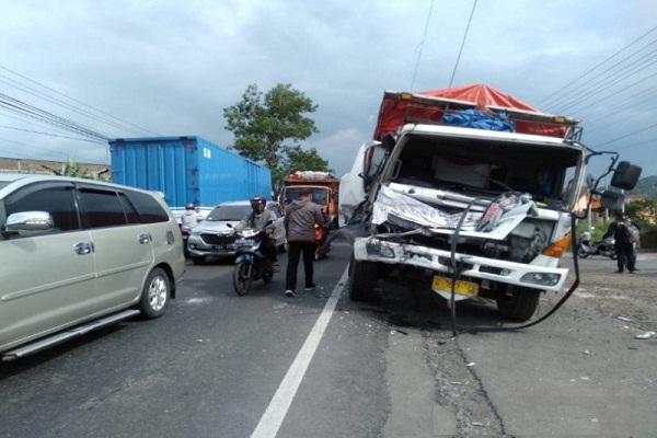 Kecelakaan Karambol di Brebes, Lukai 4 Warga