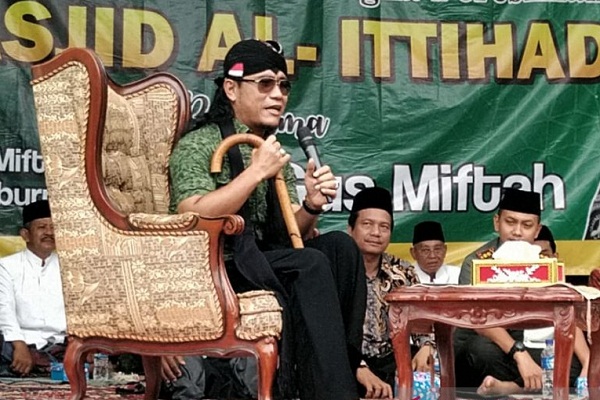 Ribuan Warga Kudus Doa Bersama Tangkal Covid-19