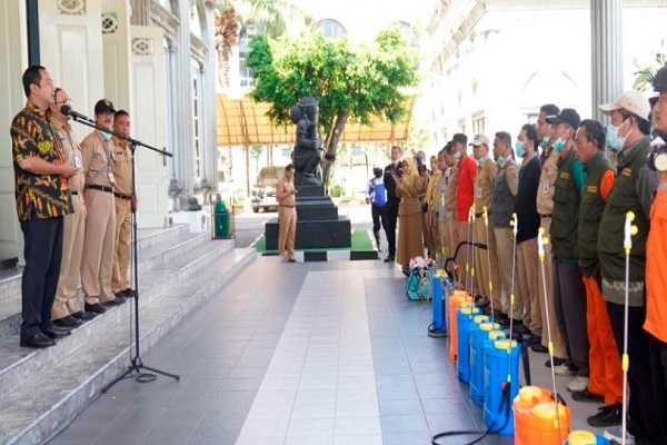 Wali Kota Semarang Gercep Semprot Disinfektan Cegah Covid-19