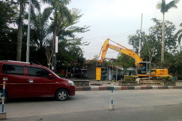 Jl. Gajah Mada Purwodadi Dibongkar, Ini Tujuannya…