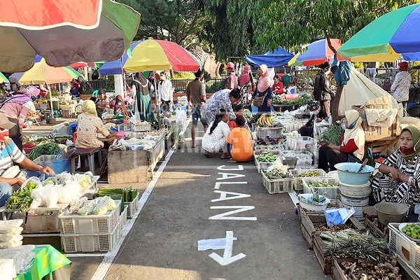 Kemendag Apresiasi Physical Distancing Pasar Tradisional di Jawa Tengah