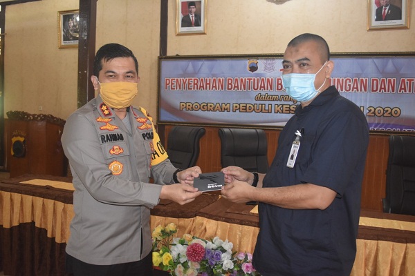 361 Pekerja Transportasi Salatiga Terima Buku Tabungan Program Peduli Keselamatan