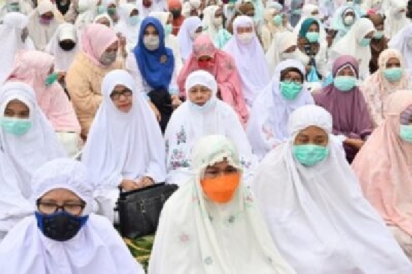 Warga Sragen Boleh Salat Idulfitri di Tanah Lapang atau Masjid Bila Situasi Aman