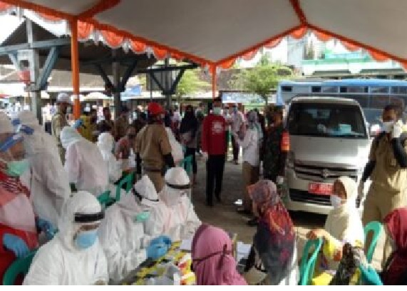 Dua Pedagang Positif Corona, 217 Penghuni Pasar Juwangi Boyolali Jalani Rapid Test