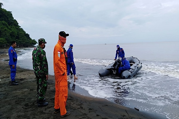 Tim SAR Temukan Lagi Nelayan Jepara Hanyut