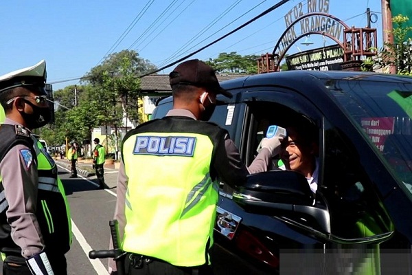 Waspada! Penyekatan Kendaraan Masuk Temanggung Diintensifkan…