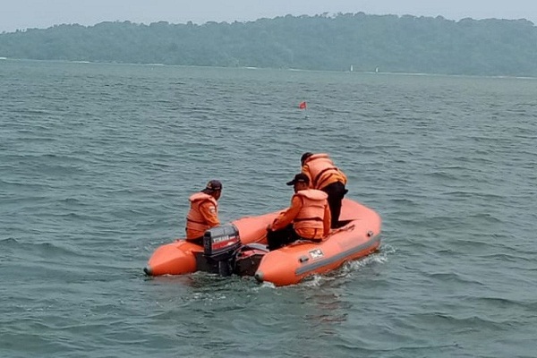 Pemancing Magelang Hilang Terseret Arus di Kebumen