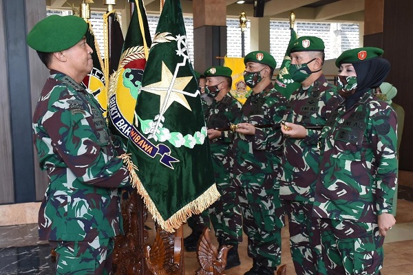 Mayjen TNI Bakti Agus Fajari Resmi Jabat Pangdam IV Diponegoro