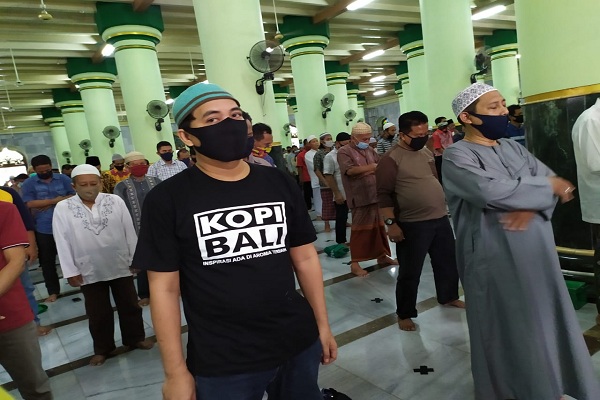 Semarang Masih Zona Merah, Sejumlah Masjid Sudah Gelar Salat Jumat Berjemaah