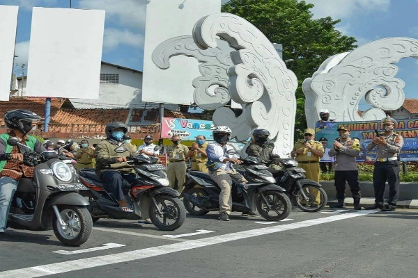 Kebumen Resmian Markah Mirip Garis Start Moto GP