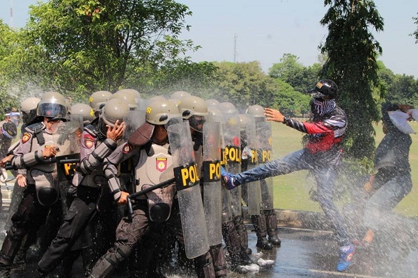 Polres Pekalongan Gelar Simulasi Pengamanan Aksi, untuk Apa?