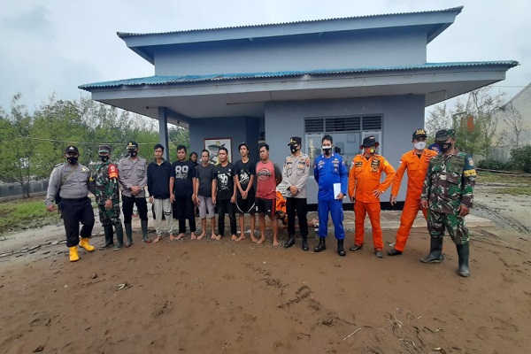 Sempat Dikabarkan Hilang di Perairan Pemalang, 6 ABK Tugboat Ditemukan Selamat