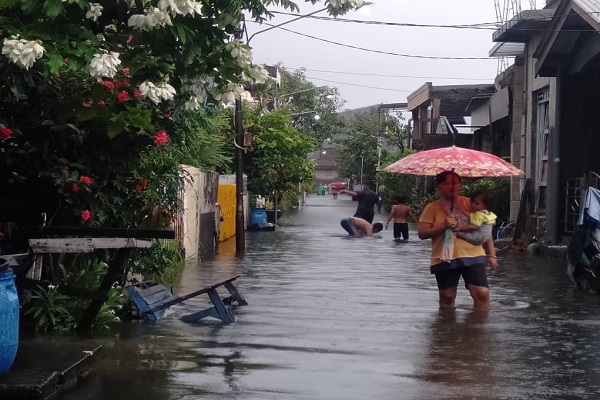 Banjir di Semarang Belum Surut, 18.186 Keluarga Masih Terdampak