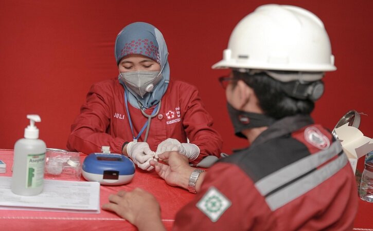 Gelar Donor Darah di Tengah Pandemi, Semen Gresik Sumbang Ratusan Kantong Darah untuk 3 Kabupaten