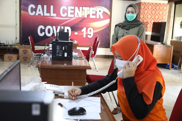 Mau Tanya Seputar Covid-19 di Jateng, Ini Nomor Call Center yang Bisa Dihubungi…