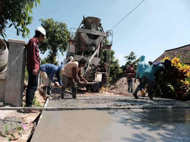 Percepat Insfrastruktur Desa, SG Bangun Jalan Beton Senilai Rp346 Juta di Rembang