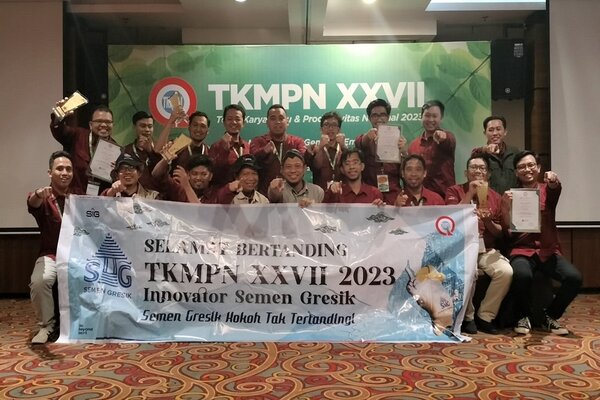 Tim Inovasi PT Semen Gresik meraih 5 penghargaan tertinggi tingkat nasional di ajang TKMPN ke-27 di Yogyakarta, Kamis (30/11/2023). (Istimewa)