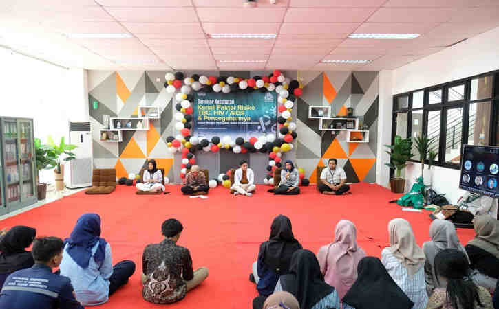 Peringati Bulan K3 Nasional 2024, Semen Gresik Gelar Seminar Tentang TBC & HIV/AIDS