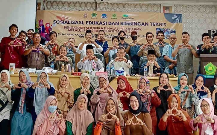 Implementasi ESG, PT Pegadaian Dukung Penerbitan Sertifikat Halal Asosiasi Pedagang Mi Bakso di Jogja