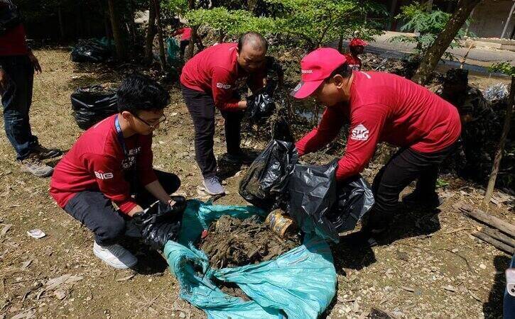 Tekan Persebaran DBD, Semen Gresik Sosialisasi Pencegahan dan Bersih Desa Tegaldowo Rembang