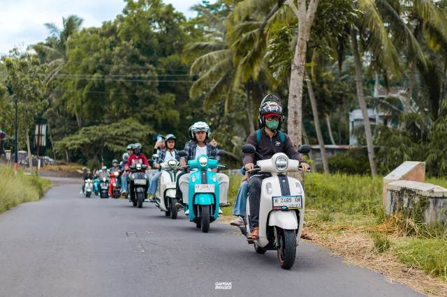 Keseruan Yamaha Ajak Anak Muda Classy Hangout Day, Jelajah Masjid Bersejarah di Magelang