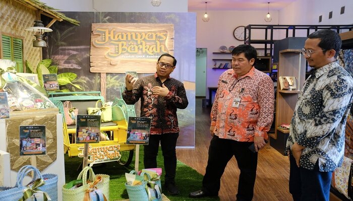 Didukung Semen Gresik, Omzet Penjualan Hampers Lebaran RB Rembang Capai Rp565 Juta