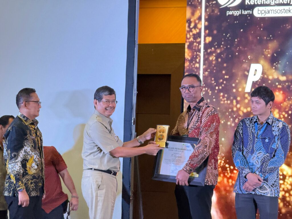 Bukti Nyata Komitmen Perlindungan Tenaga Kerja & Keberlanjutan Perusahaan, PT Pegadaian Raih Paritrana Award 2025