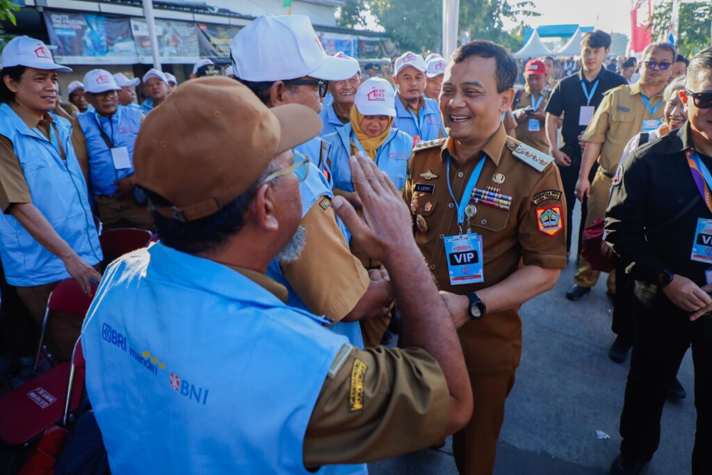 8.523 Kades dan Lurah se-Jateng Antusias Sambut Peluncuran Koperasi Merah Putih, Ahmad Luthfi: Bukti Mereka Ingin Maju