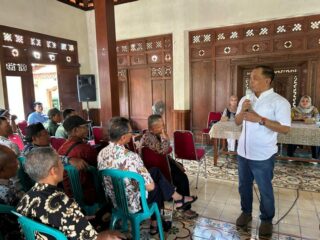 ketua dprd jateng sumanto 